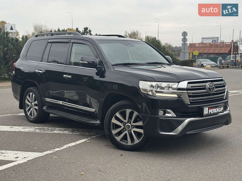 Внедорожник / Кроссовер Toyota Land Cruiser 2016 в Киеве