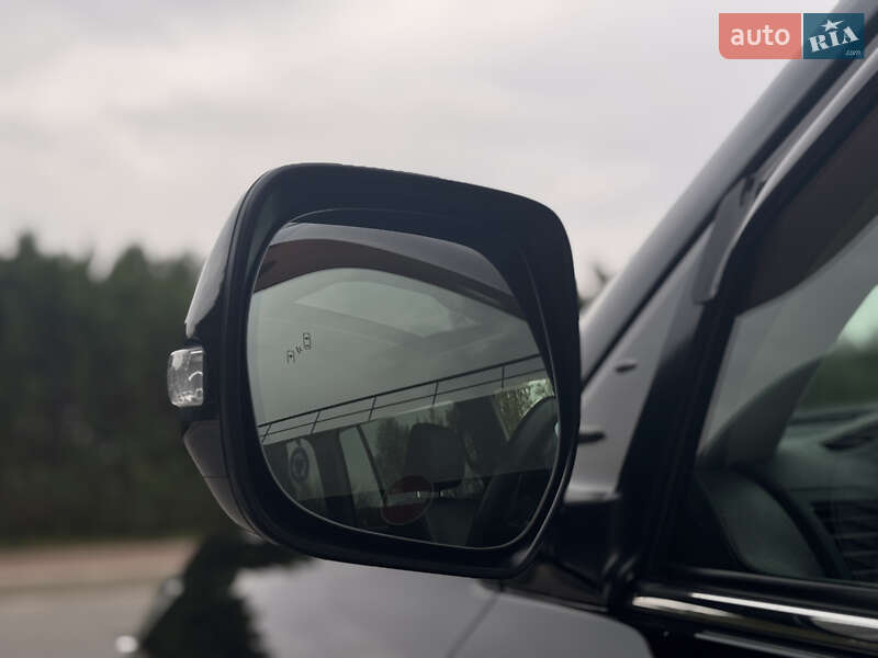 Внедорожник / Кроссовер Toyota Land Cruiser 2016 в Киеве