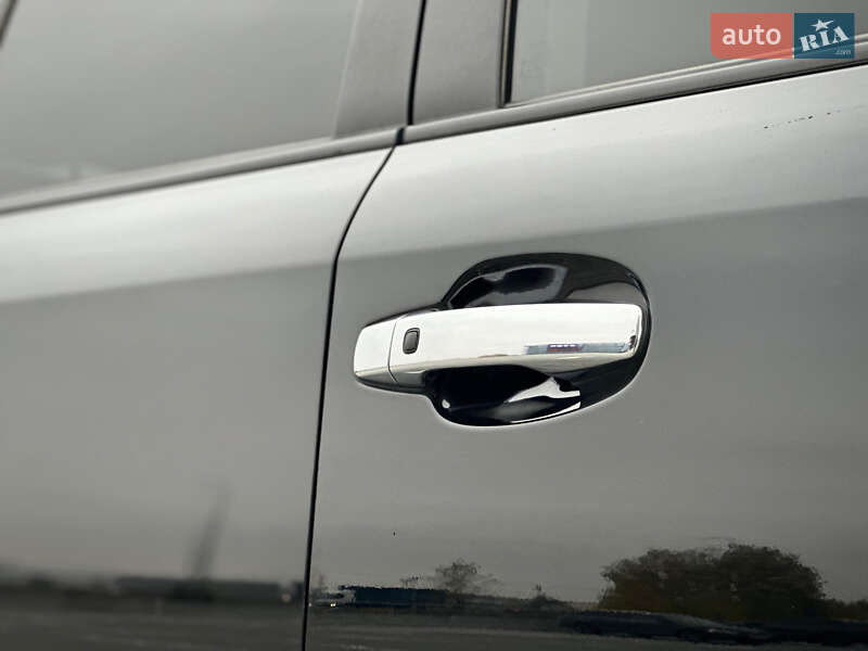 Внедорожник / Кроссовер Toyota Land Cruiser 2014 в Киеве