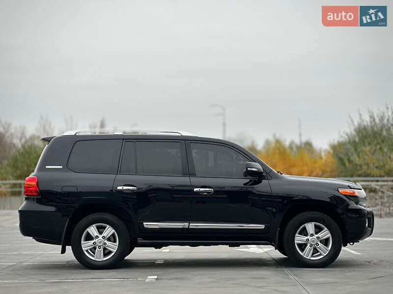 Внедорожник / Кроссовер Toyota Land Cruiser 2014 в Киеве