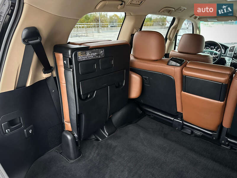 Внедорожник / Кроссовер Toyota Land Cruiser 2014 в Киеве