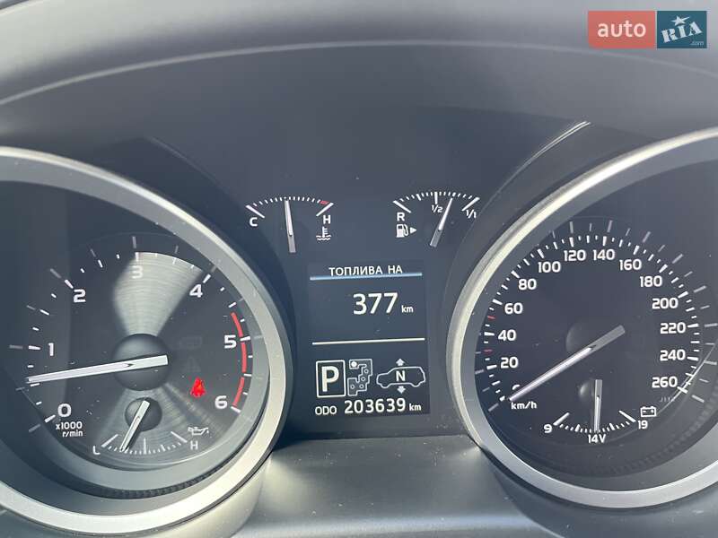 Внедорожник / Кроссовер Toyota Land Cruiser 2014 в Киеве