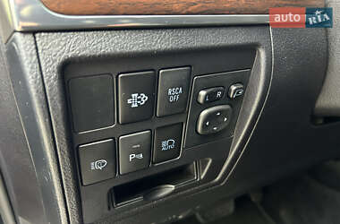 Позашляховик / Кросовер Toyota Land Cruiser 2016 в  фото 25 Позашляховик / Кросовер Toyota Land Cruiser 2016 в