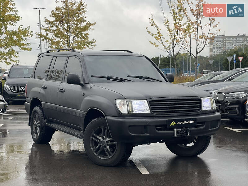 Toyota Land Cruiser 1999 Toyota Land Cruiser 1999