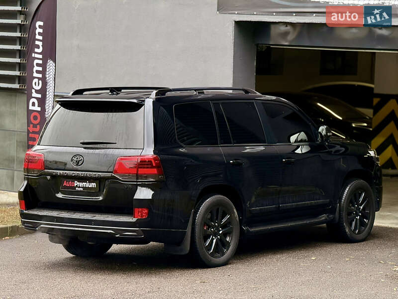 Внедорожник / Кроссовер Toyota Land Cruiser 2017 в Харькове фото 8 Внедорожник / Кроссовер Toyota Land Cruiser 2017 в Харькове