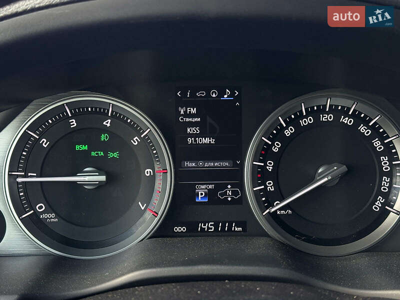 Внедорожник / Кроссовер Toyota Land Cruiser 2016 в Львове