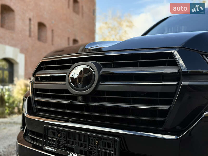 Внедорожник / Кроссовер Toyota Land Cruiser 2016 в Львове фото 7 Внедорожник / Кроссовер Toyota Land Cruiser 2016 в Львове