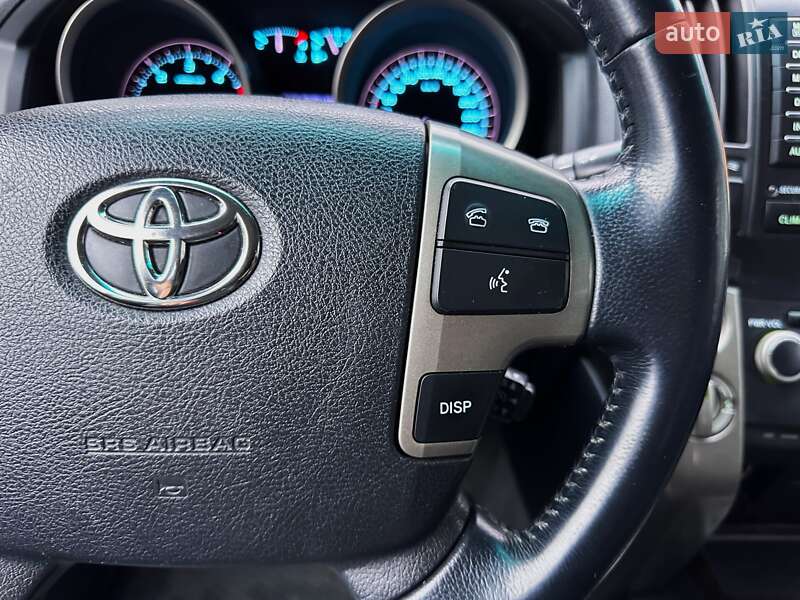Внедорожник / Кроссовер Toyota Land Cruiser 2008 в Киеве фото 41 Внедорожник / Кроссовер Toyota Land Cruiser 2008 в Киеве