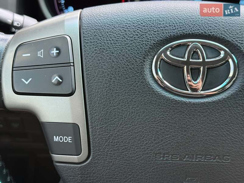 Внедорожник / Кроссовер Toyota Land Cruiser 2008 в Киеве фото 44 Внедорожник / Кроссовер Toyota Land Cruiser 2008 в Киеве