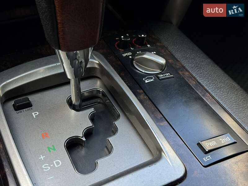 Позашляховик / Кросовер Toyota Land Cruiser 2007 в Умані