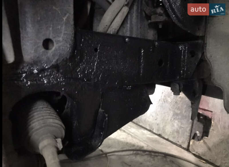 Позашляховик / Кросовер Toyota Land Cruiser 2004 в Дніпрі