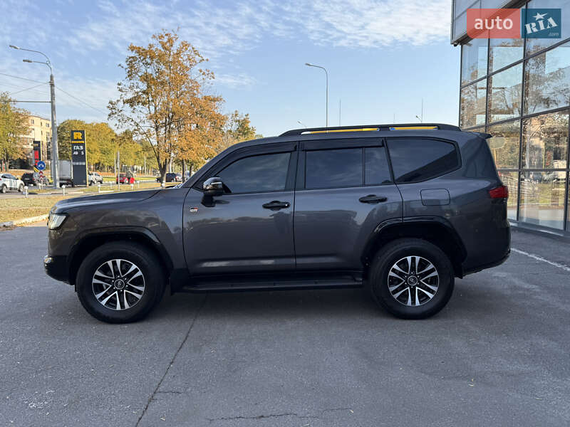 Внедорожник / Кроссовер Toyota Land Cruiser 2021 в Харькове