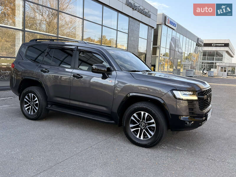 Внедорожник / Кроссовер Toyota Land Cruiser 2021 в Харькове