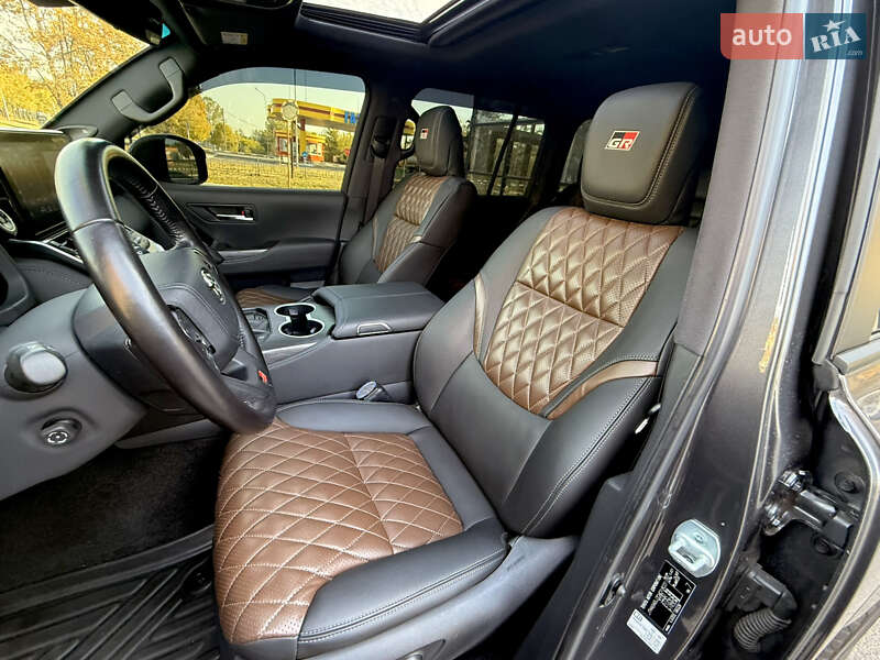 Внедорожник / Кроссовер Toyota Land Cruiser 2021 в Харькове