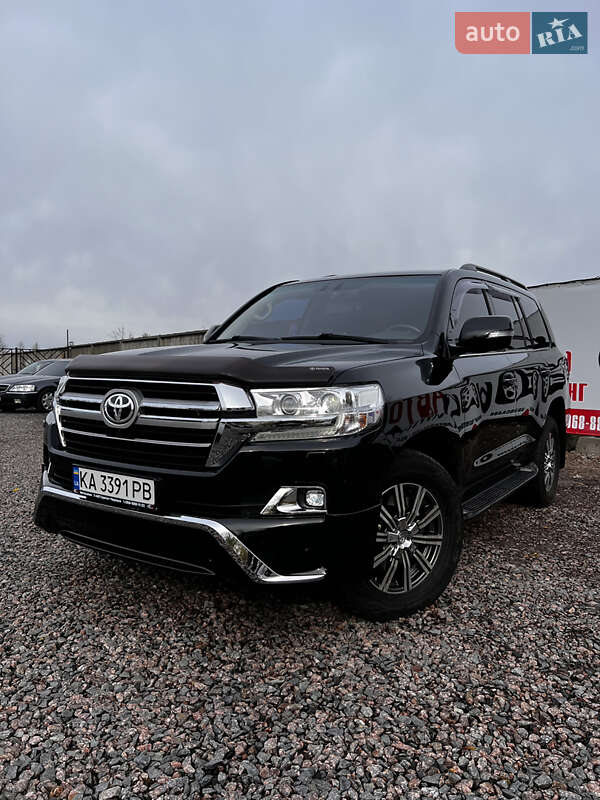 Позашляховик / Кросовер Toyota Land Cruiser 2015 в Черкасах фото 3 Позашляховик / Кросовер Toyota Land Cruiser 2015 в Черкасах