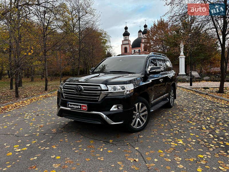 Toyota Land Cruiser 2018