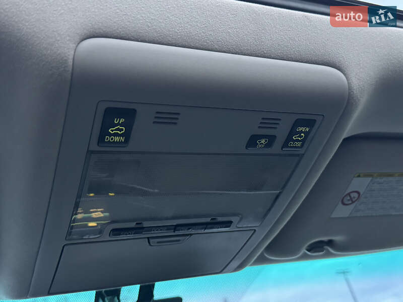 Внедорожник / Кроссовер Toyota Land Cruiser 2010 в Мукачево