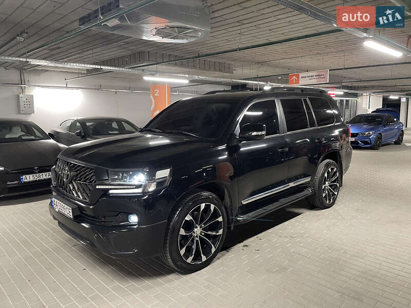 Toyota Land Cruiser 2020