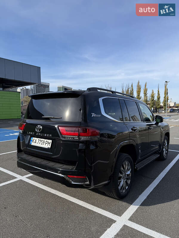 Внедорожник / Кроссовер Toyota Land Cruiser 2021 в Киеве фото 4 Внедорожник / Кроссовер Toyota Land Cruiser 2021 в Киеве