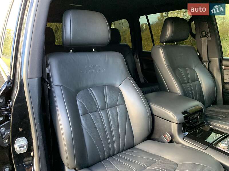 Внедорожник / Кроссовер Toyota Land Cruiser 2019 в Кривом Роге