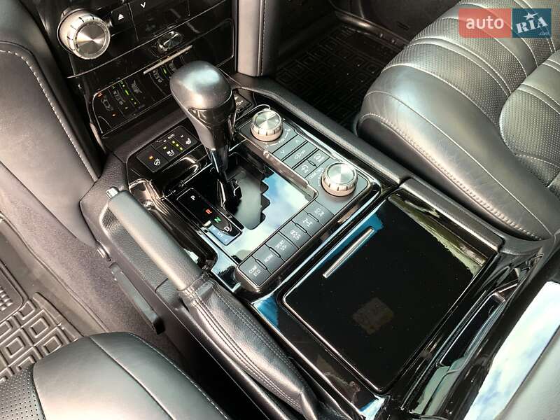 Внедорожник / Кроссовер Toyota Land Cruiser 2019 в Кривом Роге