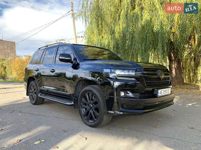 Внедорожник / Кроссовер Toyota Land Cruiser 2019 в Кривом Роге