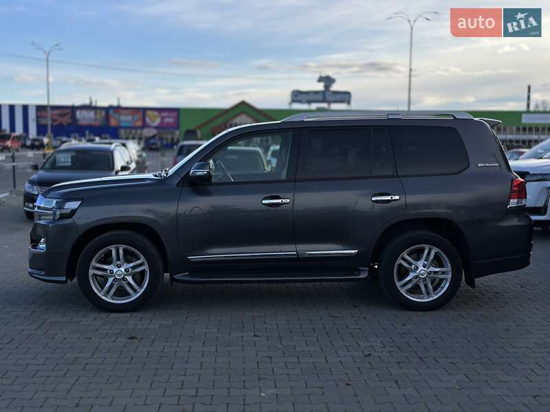 Внедорожник / Кроссовер Toyota Land Cruiser 2011 в Черновцах фото 8 Внедорожник / Кроссовер Toyota Land Cruiser 2011 в Черновцах