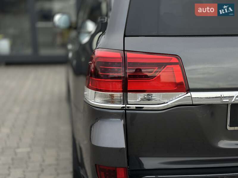 Внедорожник / Кроссовер Toyota Land Cruiser 2011 в Черновцах фото 15 Внедорожник / Кроссовер Toyota Land Cruiser 2011 в Черновцах