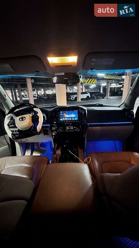 Внедорожник / Кроссовер Toyota Land Cruiser 2012 в Киеве