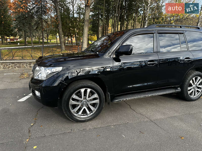 Внедорожник / Кроссовер Toyota Land Cruiser 2011 в Радомышле фото 8 Внедорожник / Кроссовер Toyota Land Cruiser 2011 в Радомышле