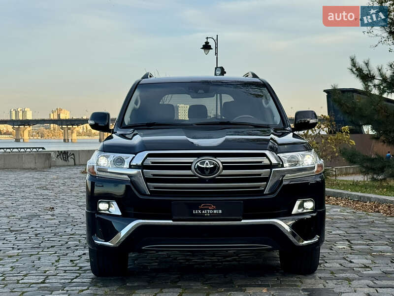 Внедорожник / Кроссовер Toyota Land Cruiser 2018 в Киеве