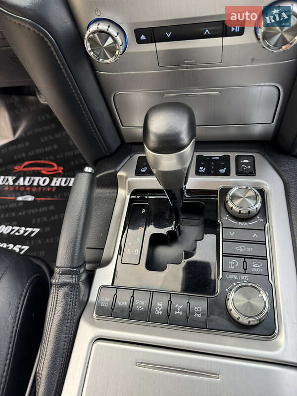 Внедорожник / Кроссовер Toyota Land Cruiser 2018 в Киеве