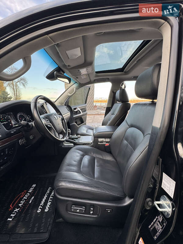 Внедорожник / Кроссовер Toyota Land Cruiser 2018 в Киеве