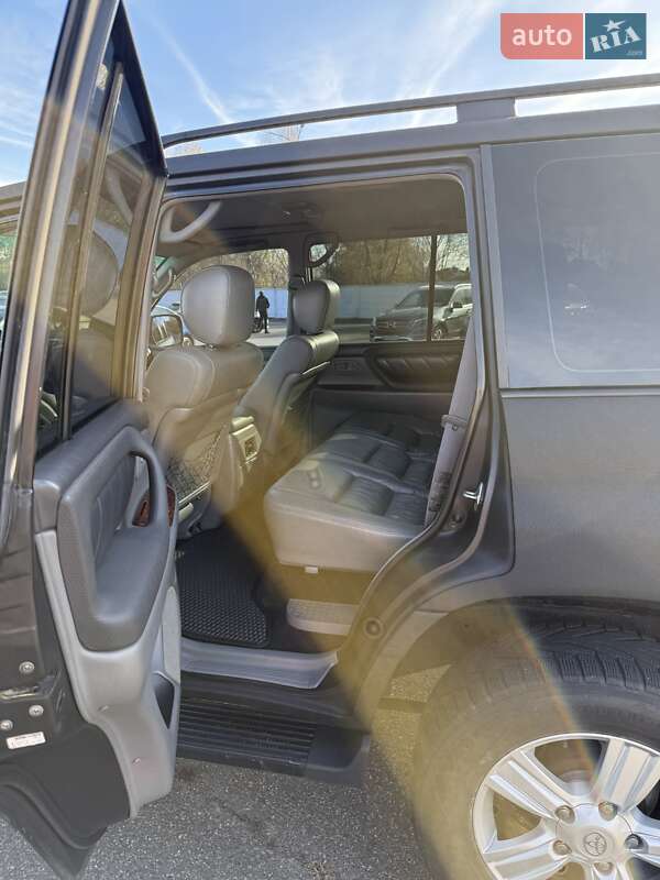 Позашляховик / Кросовер Toyota Land Cruiser 1999 в Києві фото 8 Позашляховик / Кросовер Toyota Land Cruiser 1999 в Києві