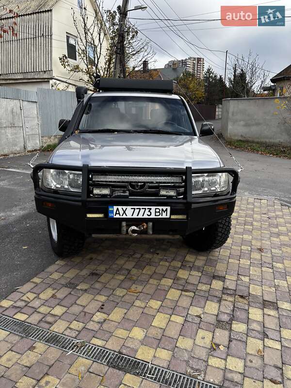 Позашляховик / Кросовер Toyota Land Cruiser 2007 в Харкові фото 2 Позашляховик / Кросовер Toyota Land Cruiser 2007 в Харкові