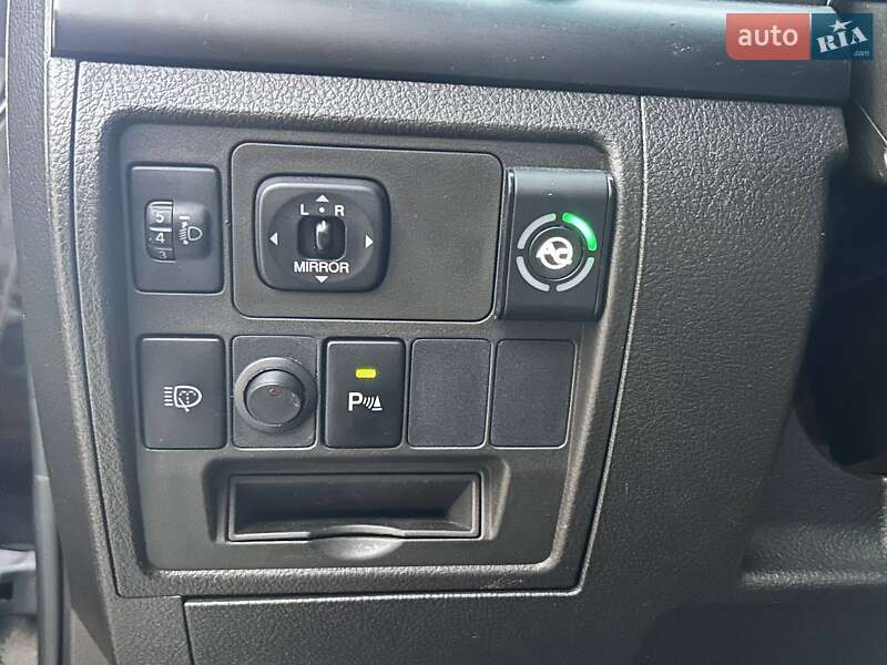 Позашляховик / Кросовер Toyota Land Cruiser 2007 в Одесі