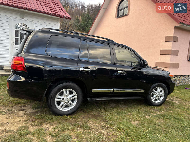 Внедорожник / Кроссовер Toyota Land Cruiser 2013 в Ивано-Франковске фото 25 Внедорожник / Кроссовер Toyota Land Cruiser 2013 в Ивано-Франковске