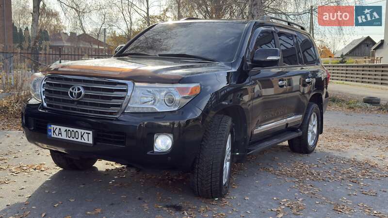 Внедорожник / Кроссовер Toyota Land Cruiser 2012 в Киеве фото 4 Внедорожник / Кроссовер Toyota Land Cruiser 2012 в Киеве
