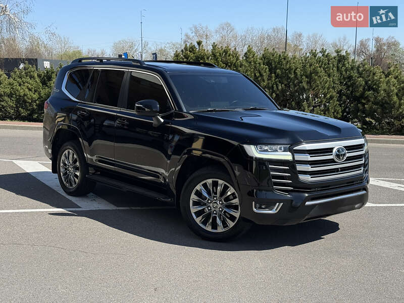Позашляховик / Кросовер Toyota Land Cruiser 2021 в Києві фото 8 Позашляховик / Кросовер Toyota Land Cruiser 2021 в Києві