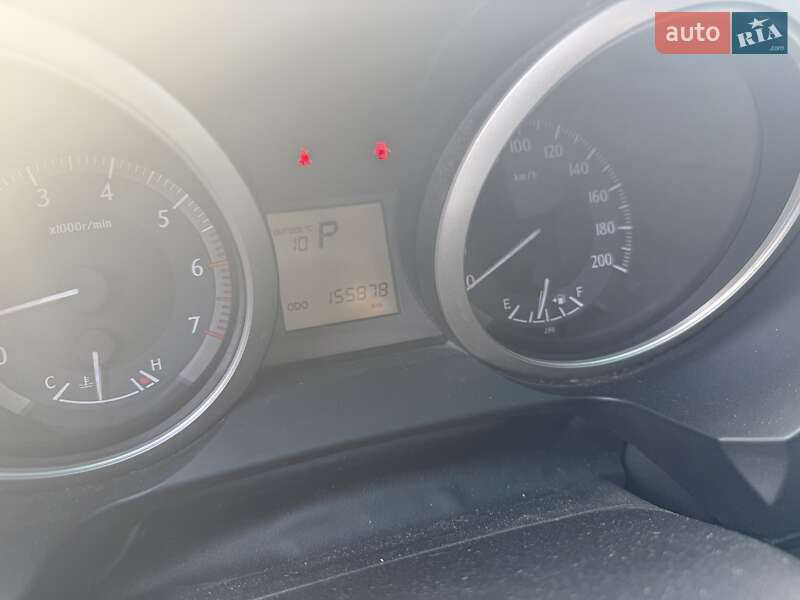 Внедорожник / Кроссовер Toyota Land Cruiser 2010 в Киеве фото 5 Внедорожник / Кроссовер Toyota Land Cruiser 2010 в Киеве