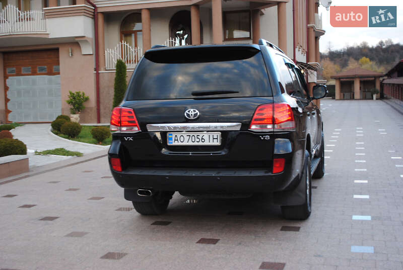 Позашляховик / Кросовер Toyota Land Cruiser 2007 в Тячеві фото 19 Позашляховик / Кросовер Toyota Land Cruiser 2007 в Тячеві