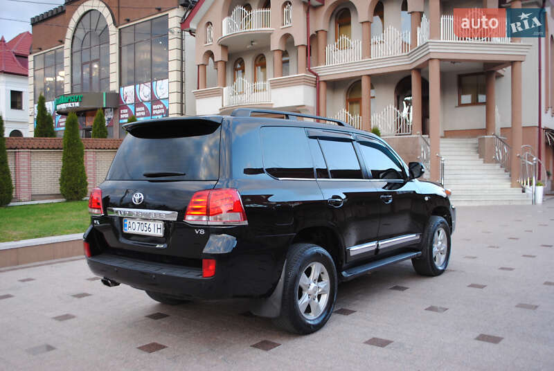 Позашляховик / Кросовер Toyota Land Cruiser 2007 в Тячеві фото 24 Позашляховик / Кросовер Toyota Land Cruiser 2007 в Тячеві