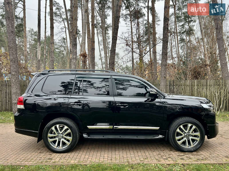 Внедорожник / Кроссовер Toyota Land Cruiser 2008 в Киеве