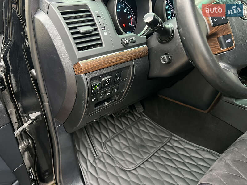 Внедорожник / Кроссовер Toyota Land Cruiser 2008 в Киеве