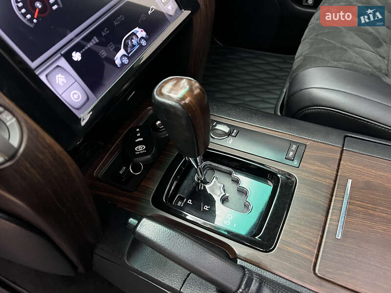 Внедорожник / Кроссовер Toyota Land Cruiser 2008 в Киеве