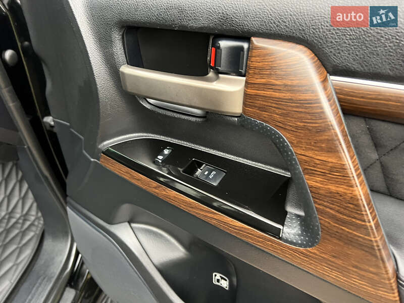 Внедорожник / Кроссовер Toyota Land Cruiser 2008 в Киеве