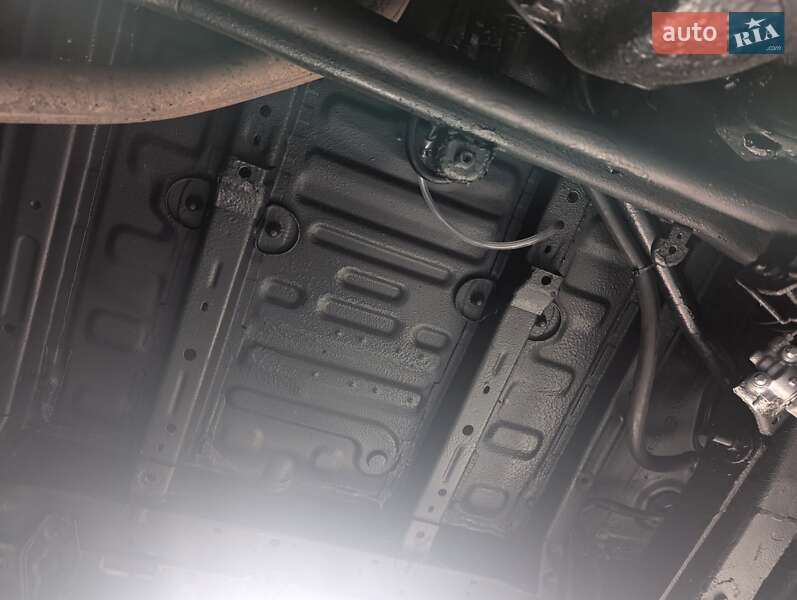 Внедорожник / Кроссовер Toyota Land Cruiser 2005 в Иршаве