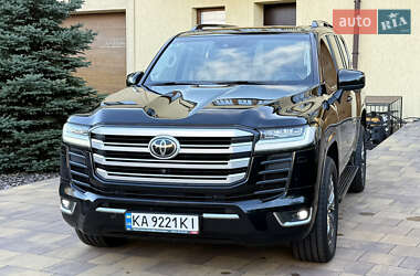 Внедорожник / Кроссовер Toyota Land Cruiser 2021 в Киеве