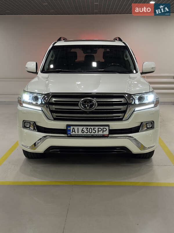 Toyota Land Cruiser 2016