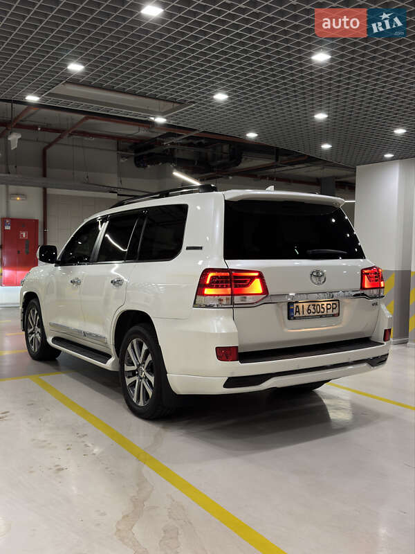 Внедорожник / Кроссовер Toyota Land Cruiser 2016 в Киеве